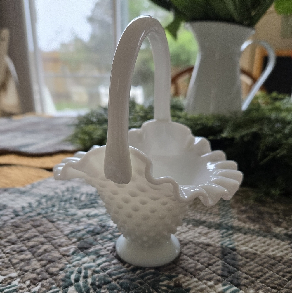 White Glass Hobnail Easter Basket🌷